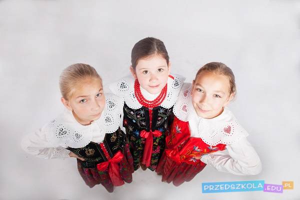Kraków: występ Małych Hamerników w NCK