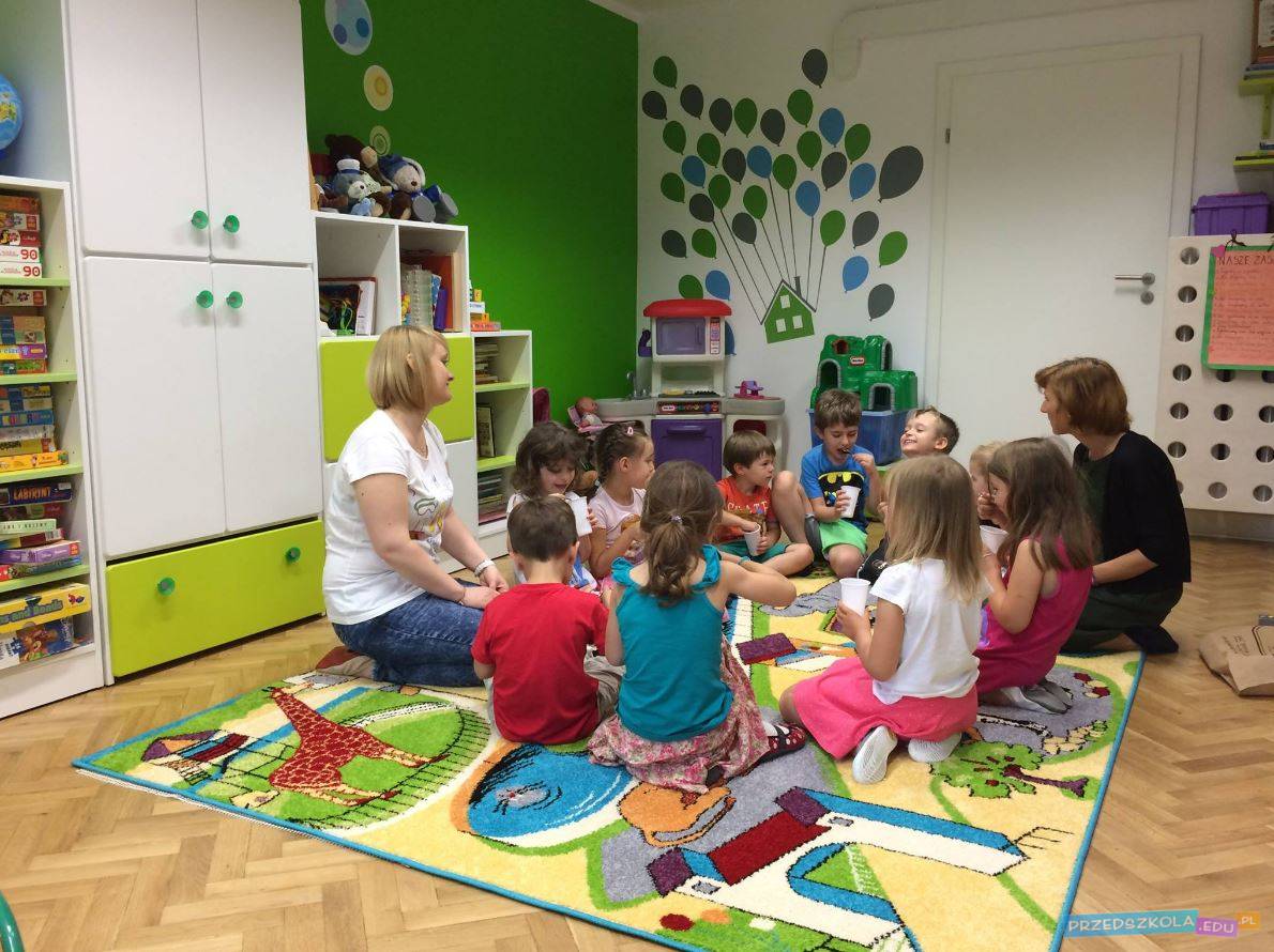 Przedszkole Tęczowy Dworek