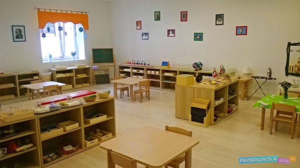 Przedszkole Montessori KANGUREK