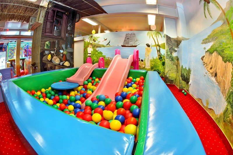 Mały Robinson Centrum Zabaw Dziecięcych