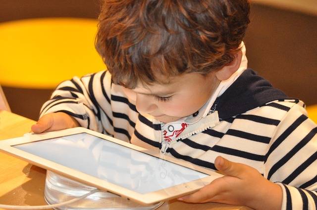 Scenariusz zajęć edukacyjnych „Bezpieczny Internet” dla dzieci 6-letnich