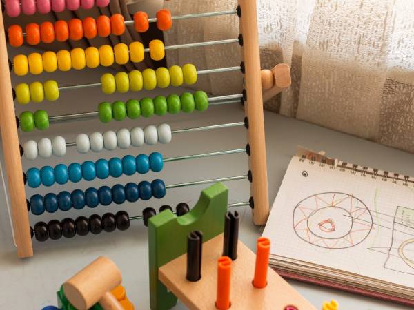 Wyniki konkursu: Złota jesień z figur geometrycznych