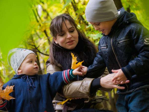 Ile dostaje rodzina zastępcza na dziecko? Opiekunowie twierdzą, że za mało